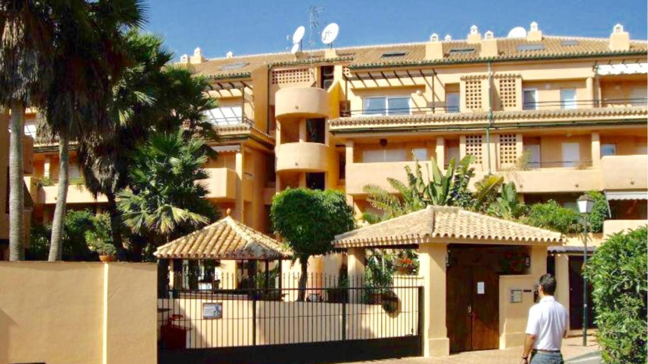 Appartement - Alicate Beachfront Apartment-9