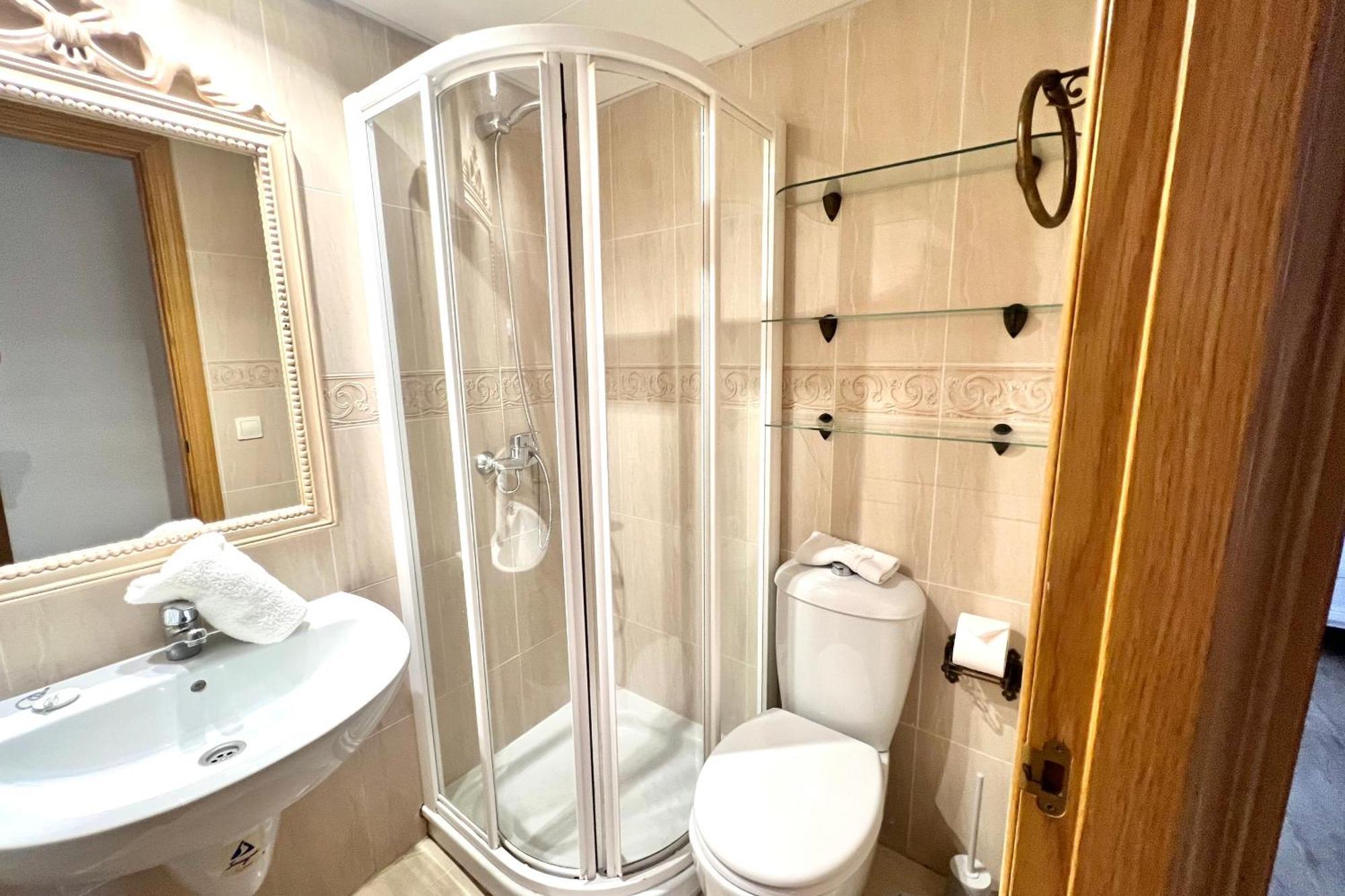 Appartement - Alicate Beachfront Apartment-9 *